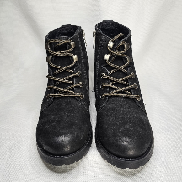 Steve Madden"Gobbin" Black Leather Ankle Boot With Block Heel-Size: 6.5 - Picture 3 of 7